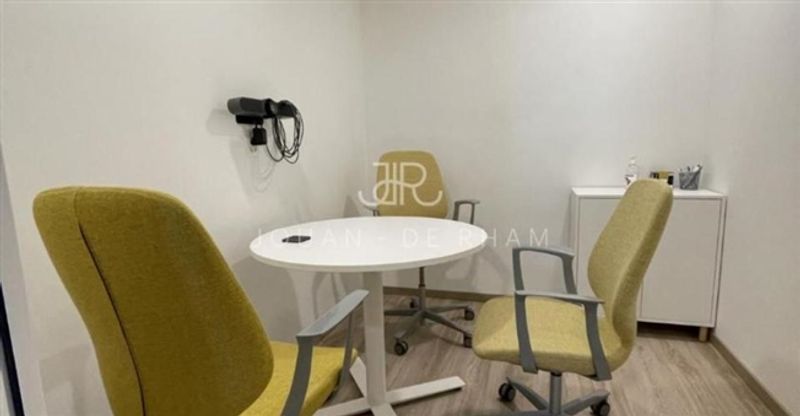 Bureau - 4