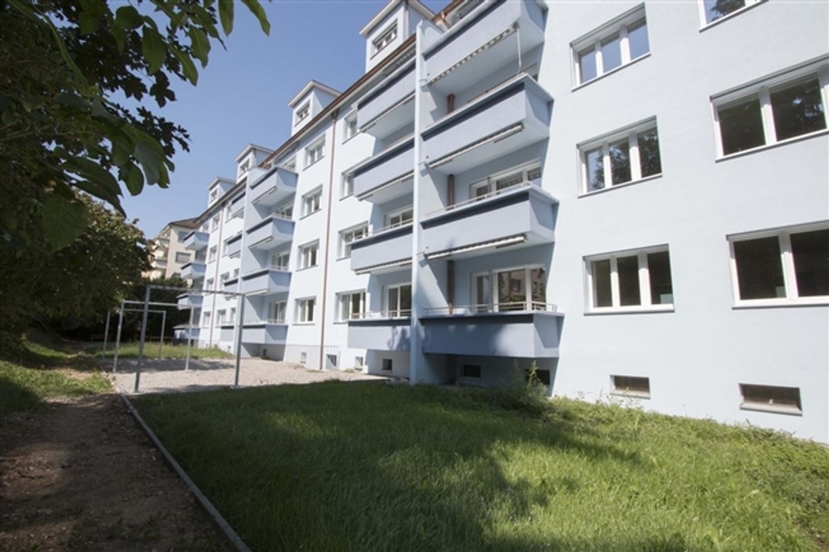 Moderne Dachwohnung mit ganz toller Aussicht - 0