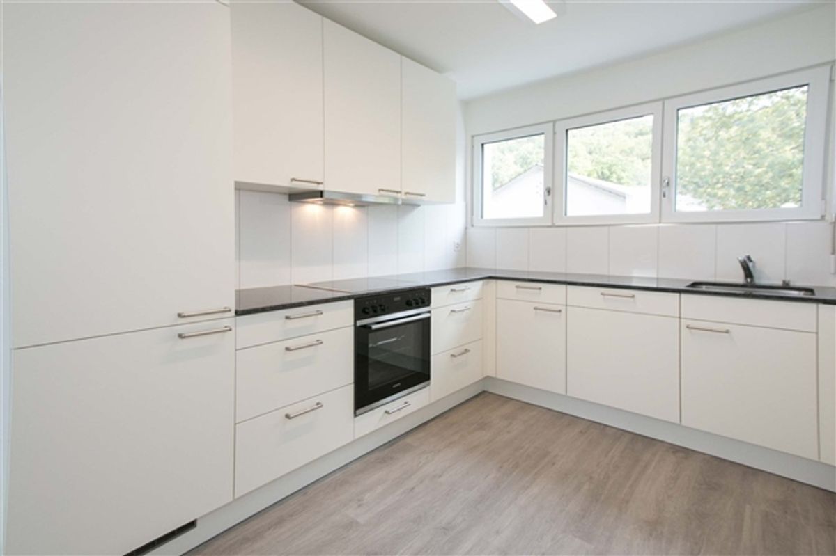 Moderne Dachwohnung mit ganz toller Aussicht - 2