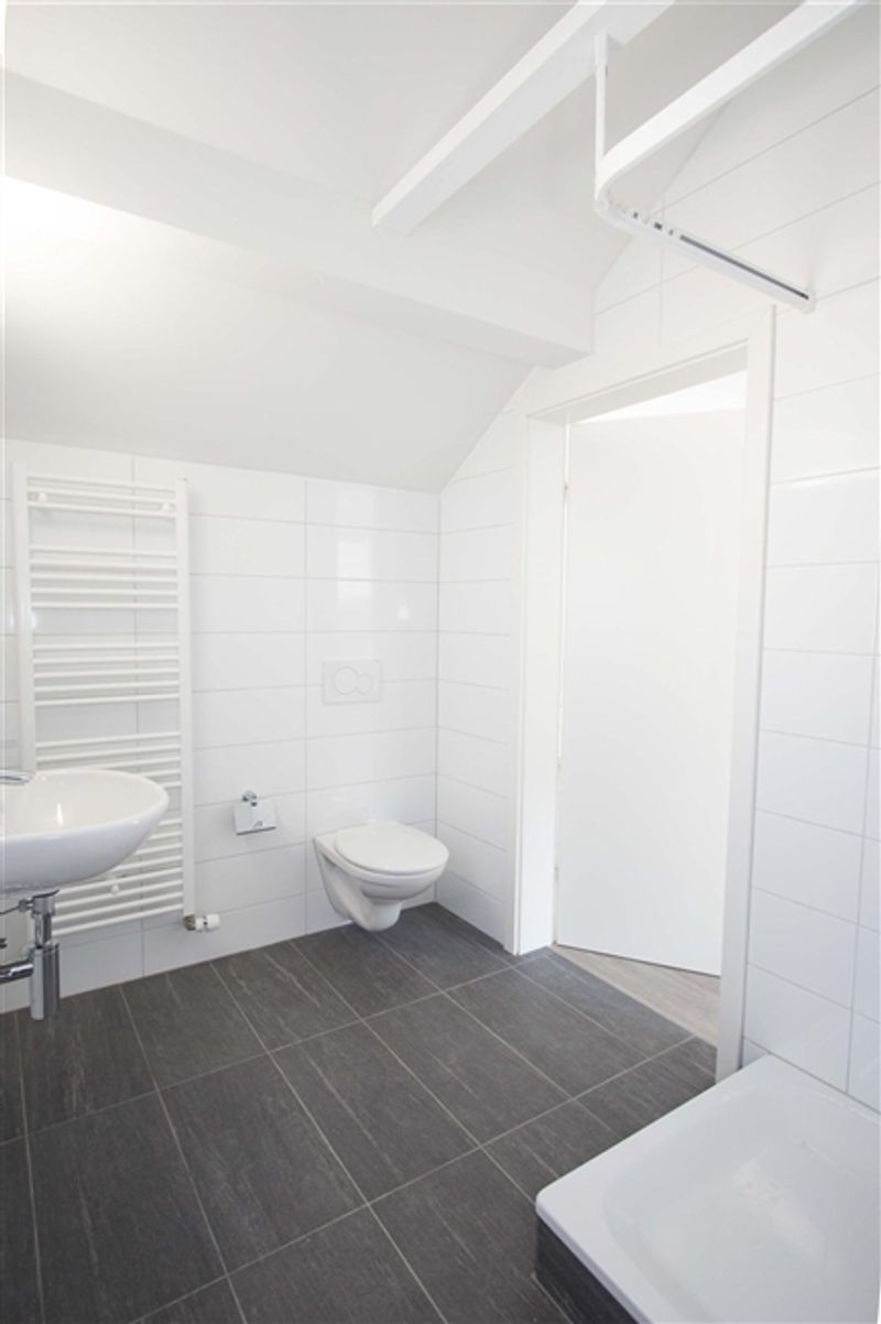 Moderne Dachwohnung mit ganz toller Aussicht - 6
