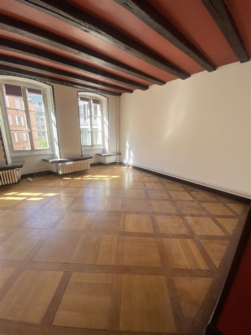 1.5-Zimmer-Wohnzimmer im 1. OG - 5