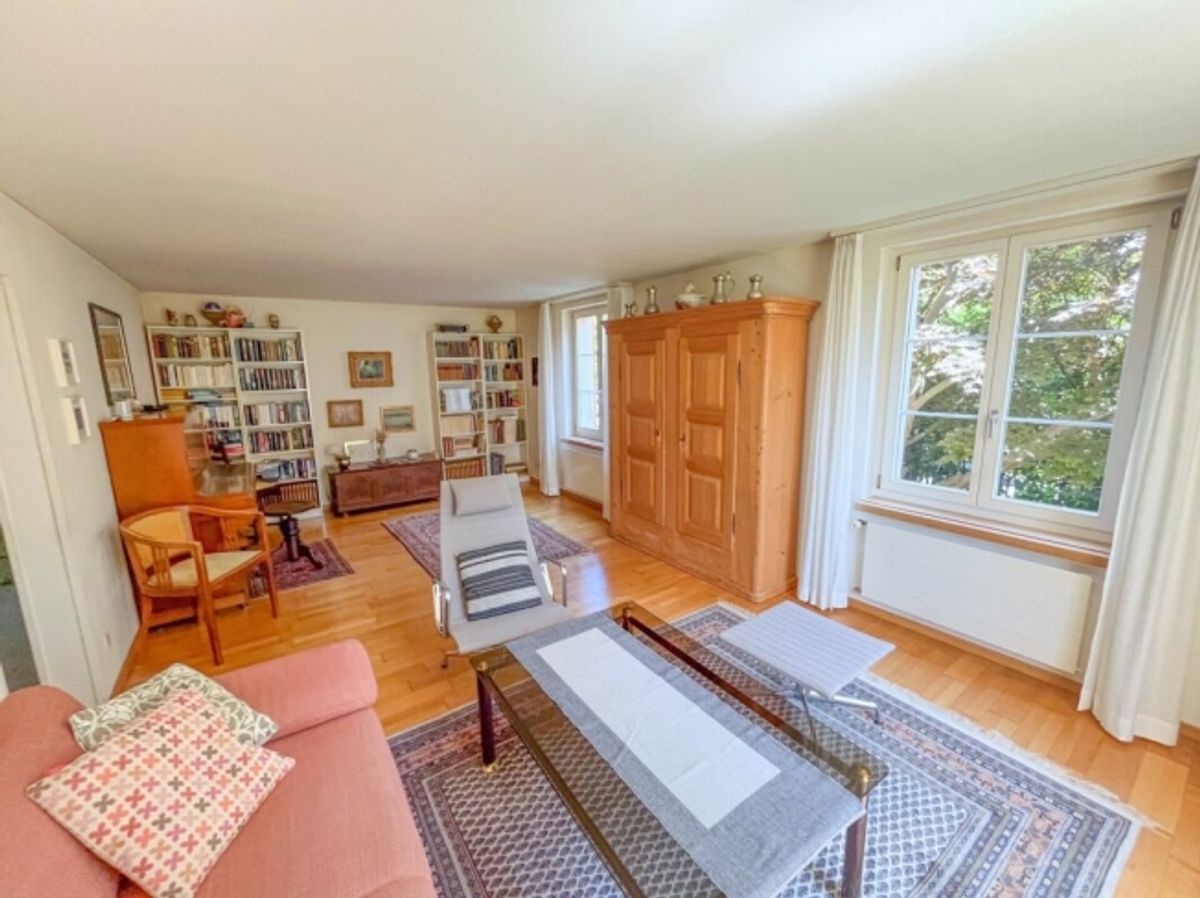 Grosszügiges 5.5-Zimmer-EFH mit grosser Terrasse - 3