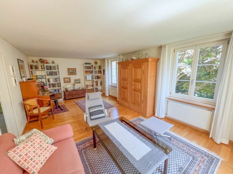 Grosszügiges 5.5-Zimmer-EFH mit grosser Terrasse - 4