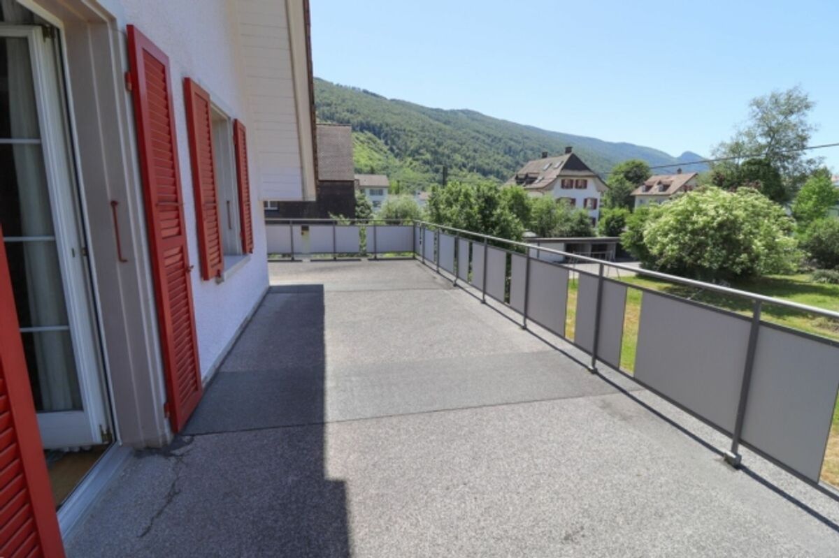 Grosszügiges 5.5-Zimmer-EFH mit grosser Terrasse - 10