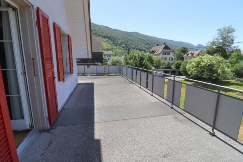 Grosszügiges 5.5-Zimmer-EFH mit grosser Terrasse - 11