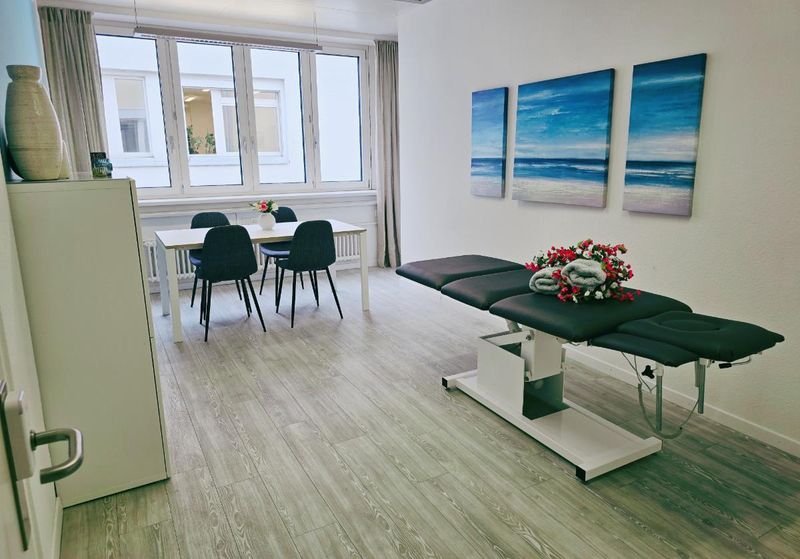 Flexible Praxis- und Behandlungsräume in Zürich-Altstetten - 5