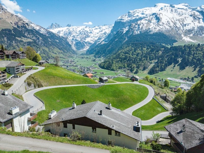 HOCH ÜBER ENGELBERG WOHNEN - 1