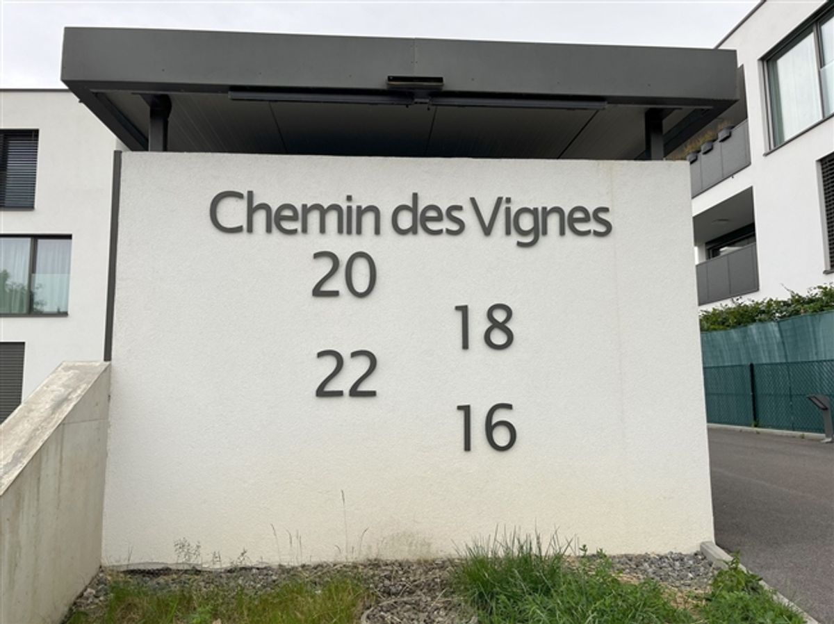 Chemin des Vignes 18 in Lonay – Parkplatz ab 01.10.2026 zu vermieten - 0