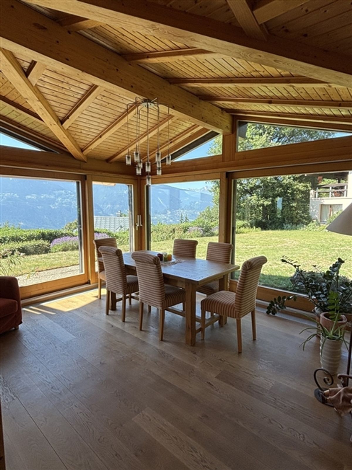 Charmantes Haus mit Panoramablick und separater Studio-Wohnung - 3