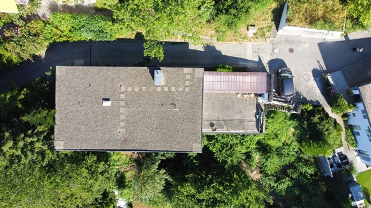 Einmaliges Einfamilienhaus mit Einliegerwohnung und traumhafter Aussicht in Flamatt - 3