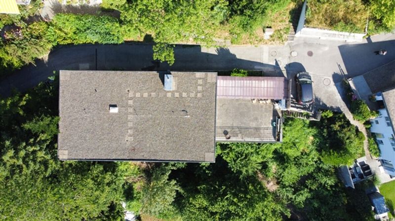 Einmaliges Einfamilienhaus mit Einliegerwohnung und traumhafter Aussicht in Flamatt - 4