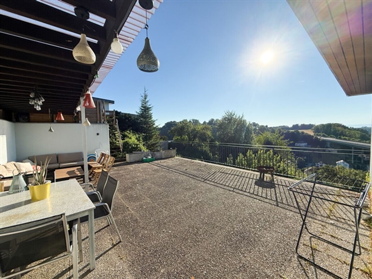 Einmaliges Einfamilienhaus mit Einliegerwohnung und traumhafter Aussicht in Flamatt - 7
