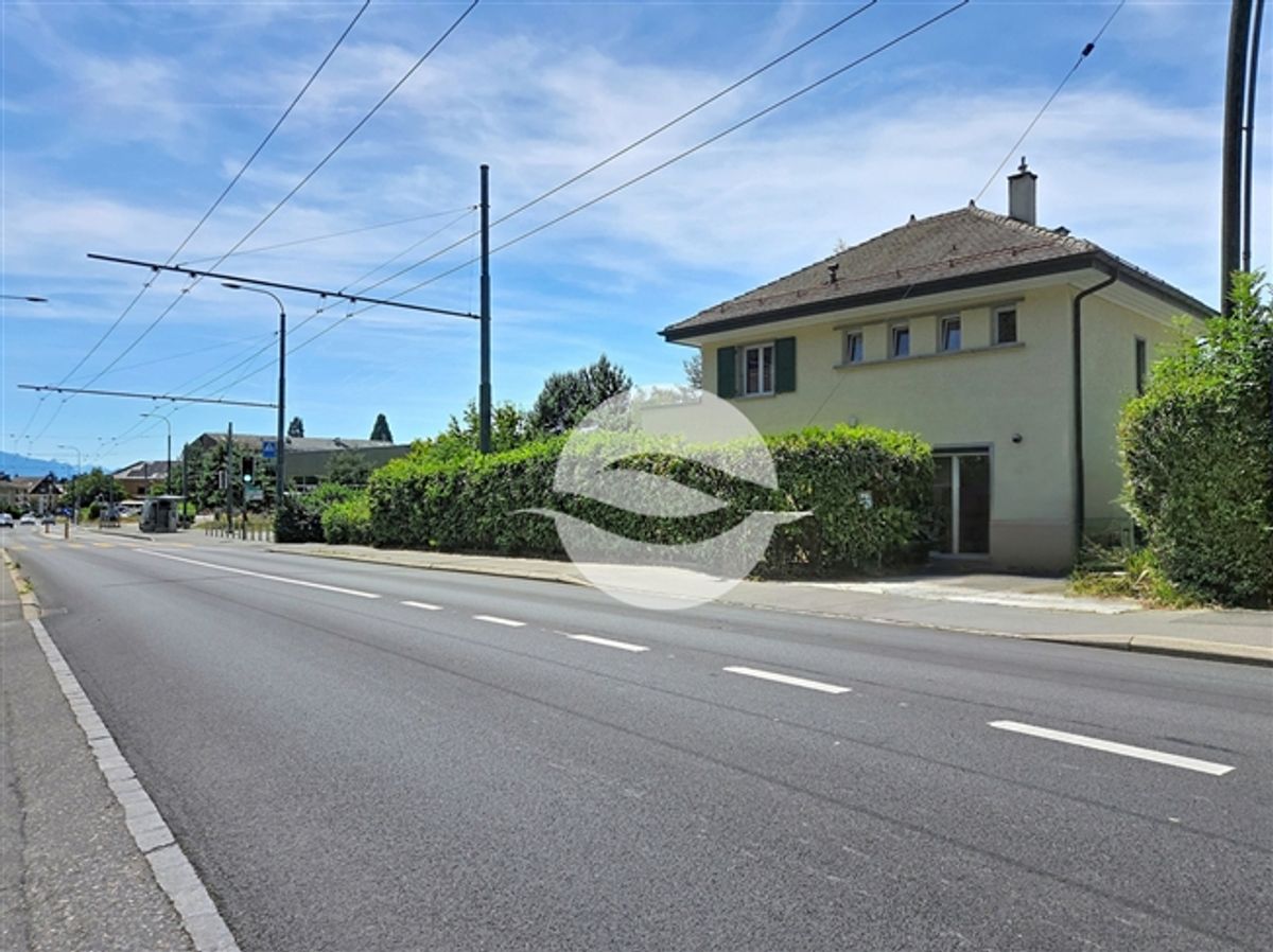 Charmante Villa mit Garten am Rande von Lausanne - 10