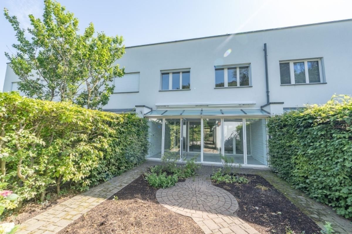 4.5-Zi. Reiheneinfamilienhaus an ruhiger Lage (Baurecht) - 0