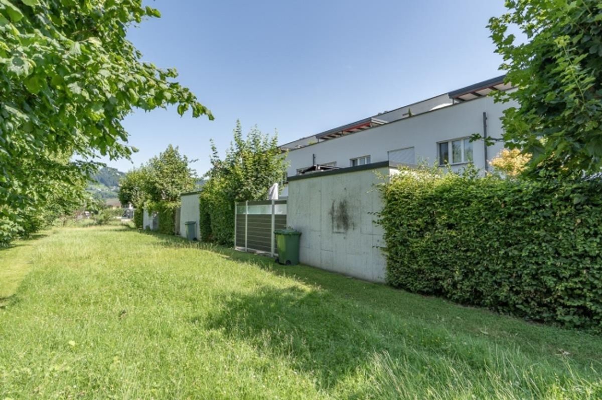 4.5-Zi. Reiheneinfamilienhaus an ruhiger Lage (Baurecht) - 1
