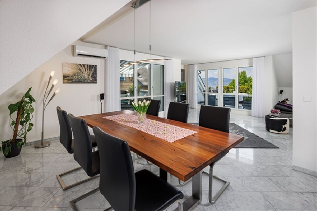 6.5 Zimmer-Duplex-Attikawohnung - 1