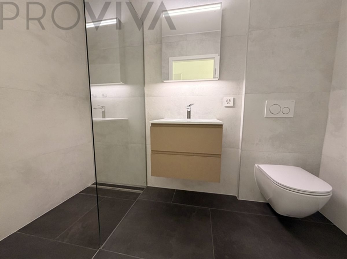 Topmodern mit traumhafter Aussicht und absoluter Ruhe - 3