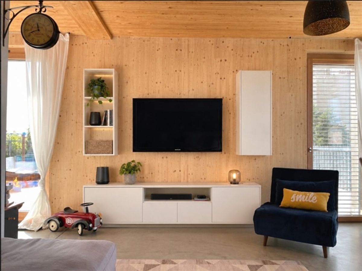 Neuwertige 3.5 Zimmer-Attikawohnung mit See- und Bergpanoramasicht - 3