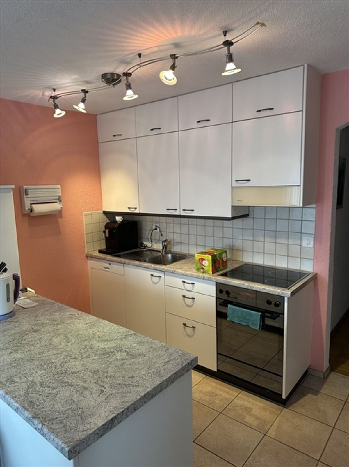 Zentral wohnen in Steffisburg – 3.5-Zimmer-Wohnung mit Balkon und EHP - 4