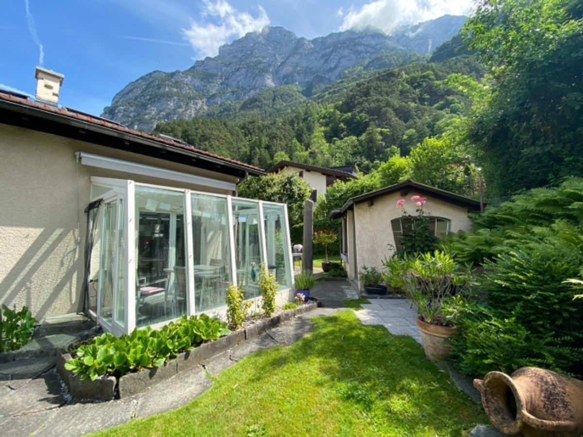 Familienfreundliches Einfamilienhaus mit Bergblick in Erstfeld - 3