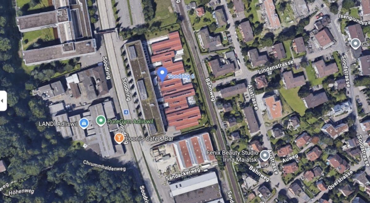 TIEFGARAGEN PARKPLÄTZE IN ADLISWIL, ZÜRICH / AB 2.- CHF/H / AB 200.- CHF/MONAT - 3