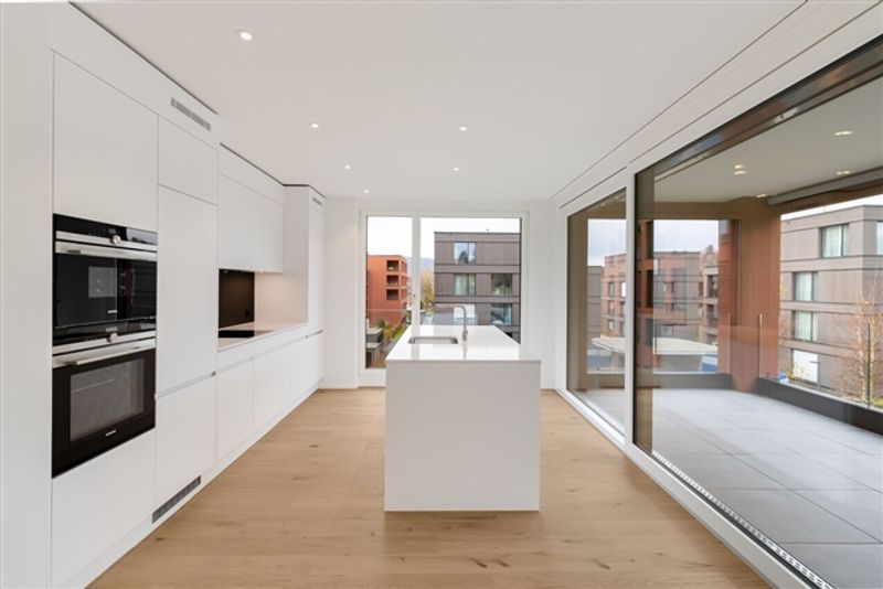 Exklusive 5.5-Zimmerwohnung in Ebikon - 3