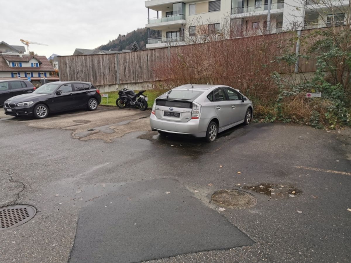 Haben Sie noch kein Parkplatz für Ihr Auto - 1