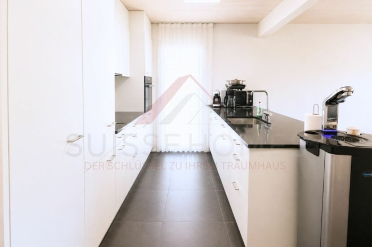 Wohnen wie in den Ferien - Modernes 5.5 Zimmer Reihenhaus mit Pool - 9