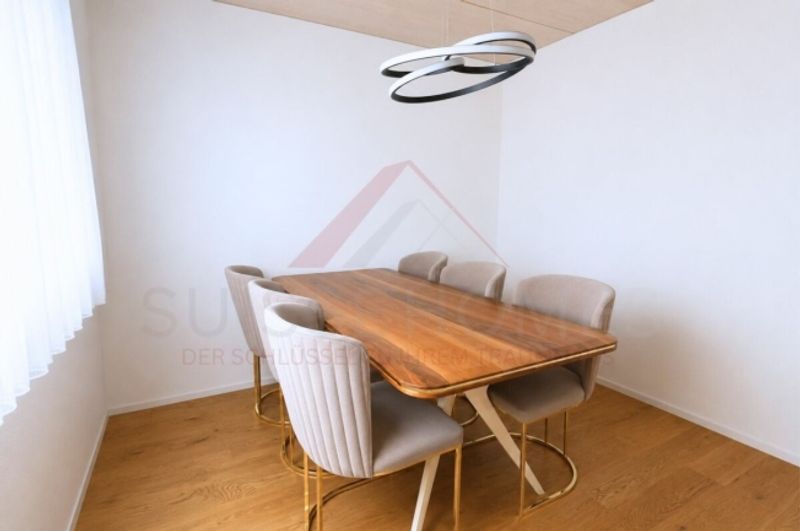 Wohnen wie in den Ferien - Modernes 5.5 Zimmer Reihenhaus mit Pool - 12