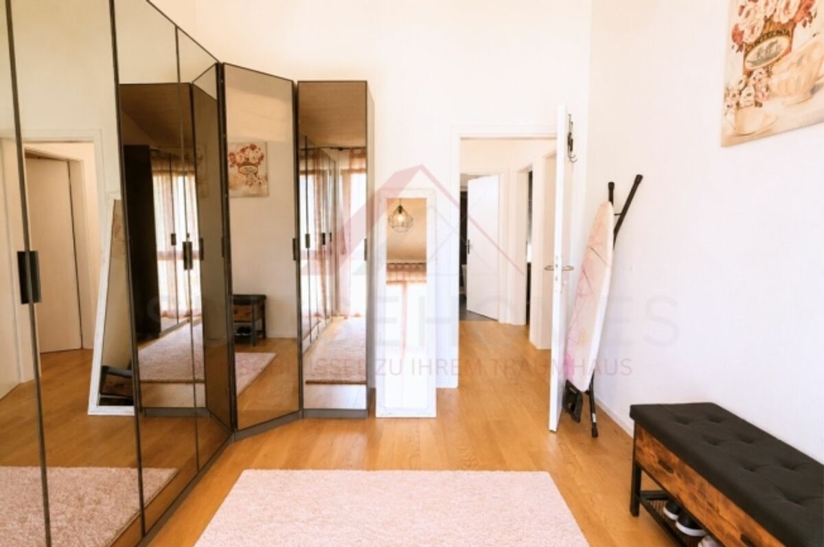 Wohnen wie in den Ferien - Modernes 5.5 Zimmer Reihenhaus mit Pool - 13