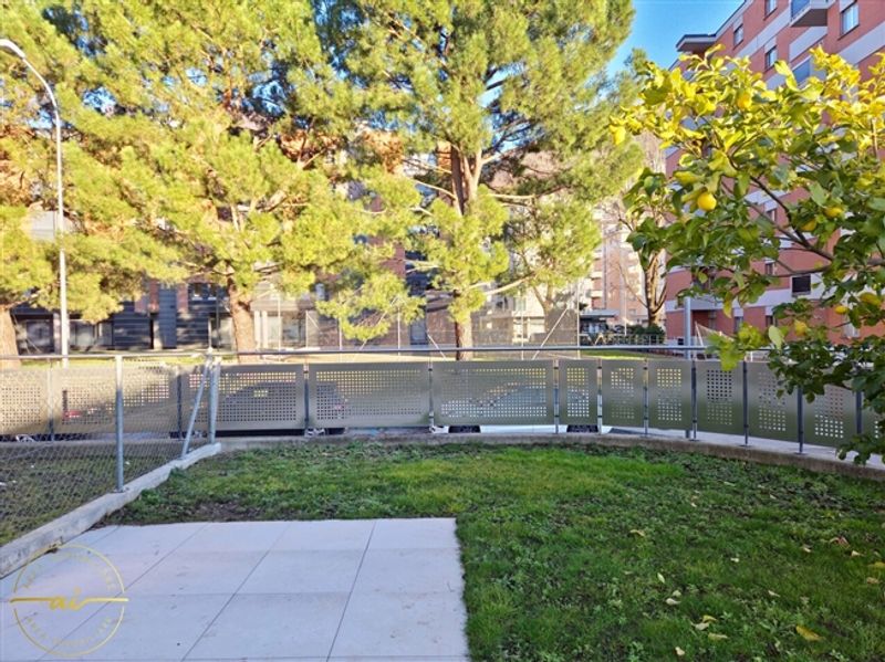 ELEGANTES UND HELLES 4.5-ZIMMIGES APARTMENT MIT PRIVATEM GARTEN - 7