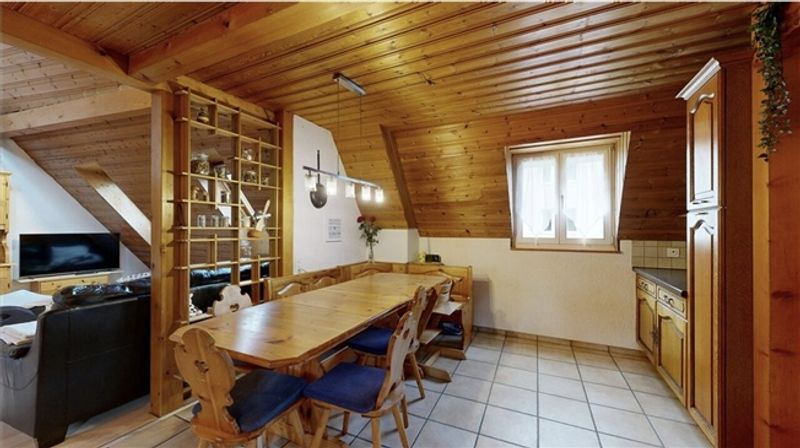 Charmante 4.5-Zimmer-Duplexwohnung mit Terrasse - 9