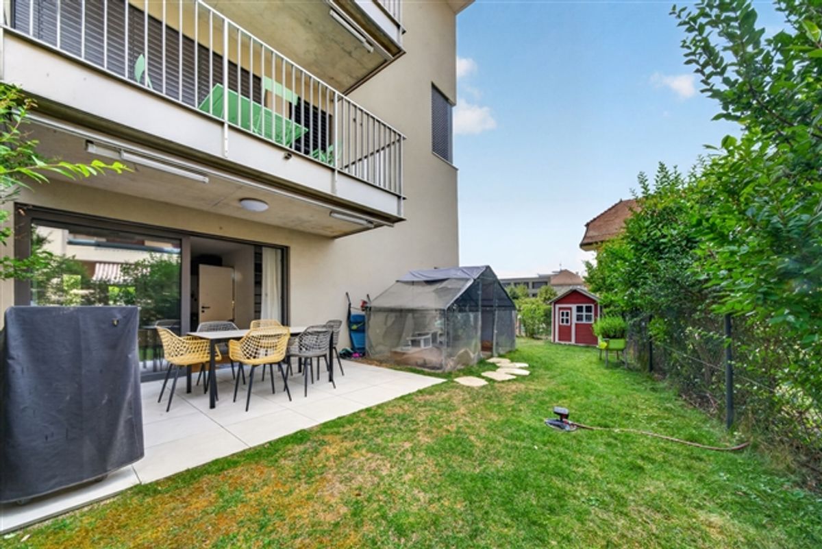 Schöne 4.5-Zimmer-Wohnung
Zwei Terrassen und Garten - 9