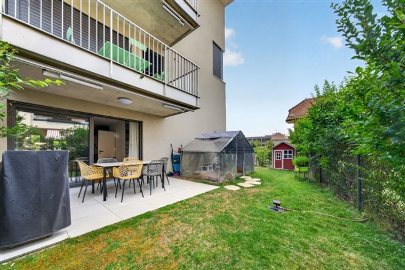 Schöne 4.5-Zimmer-Wohnung
Zwei Terrassen und Garten - 10