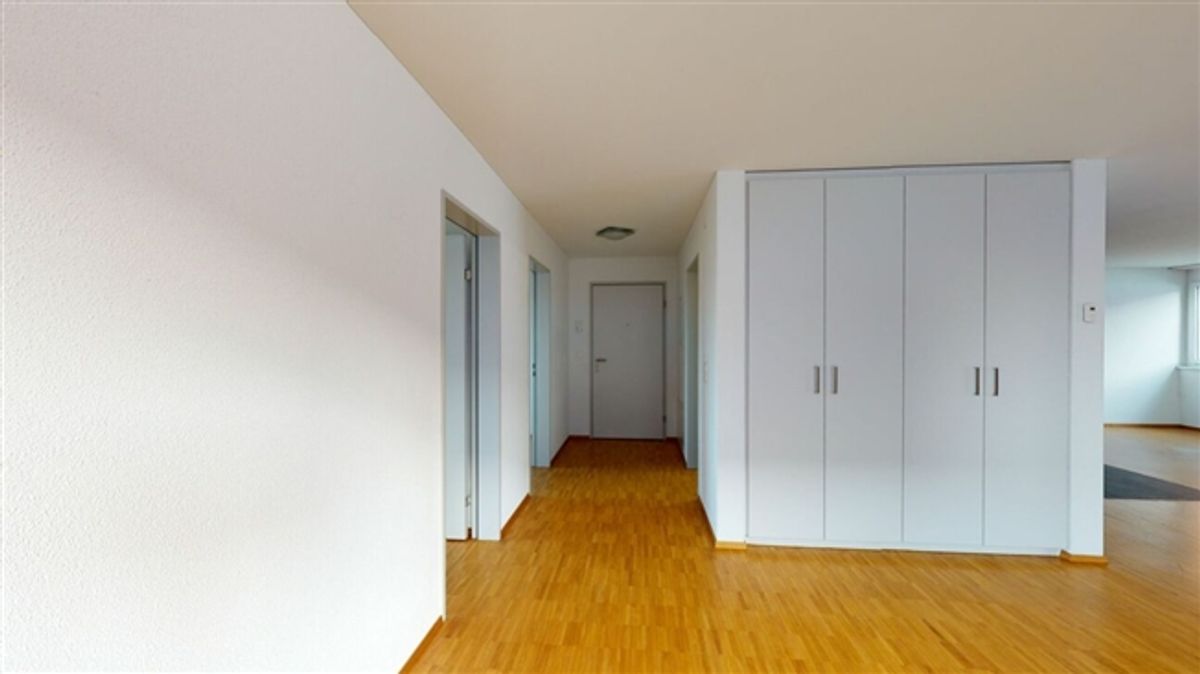 moderne 3.5 Zimmerwohnung - 3
