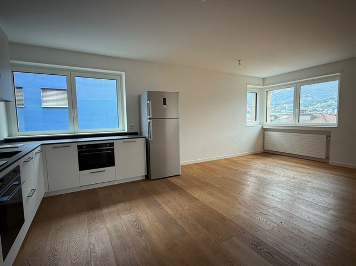 GROSSES UND MODERNES 2.5-ZIMMIGES APARTMENT IM ZENTRUM MIT KLIMAANLAGE - 1
