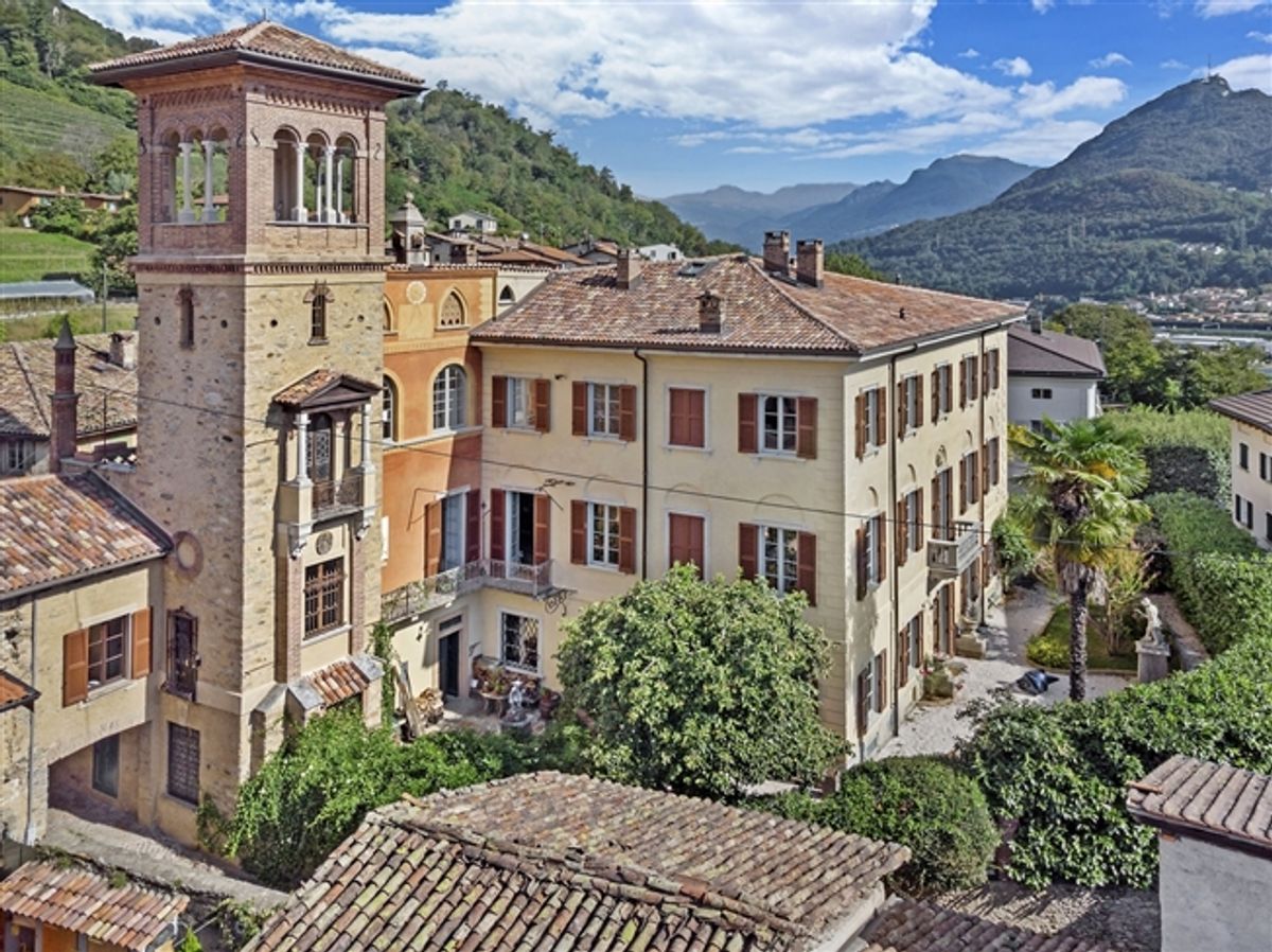 Castello Guidini - Prächtiges historisches Anwesen in Collina d'Oro - 0