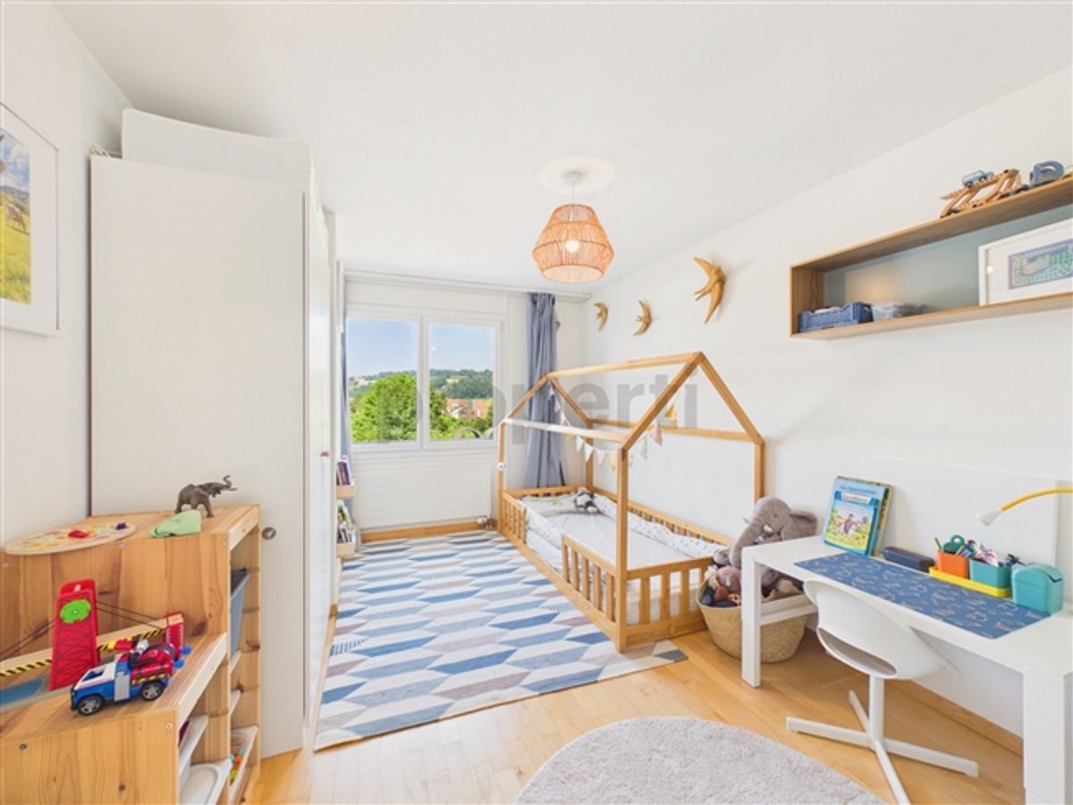 Gemütlicher, sonniger Garten und wohnliche Atmosphäre in familienfreundlicher Umgebung - 7