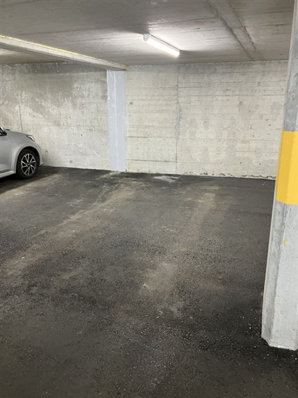 grosser Tiefgaragenparkplatz in Reinach zu vermieten - 4