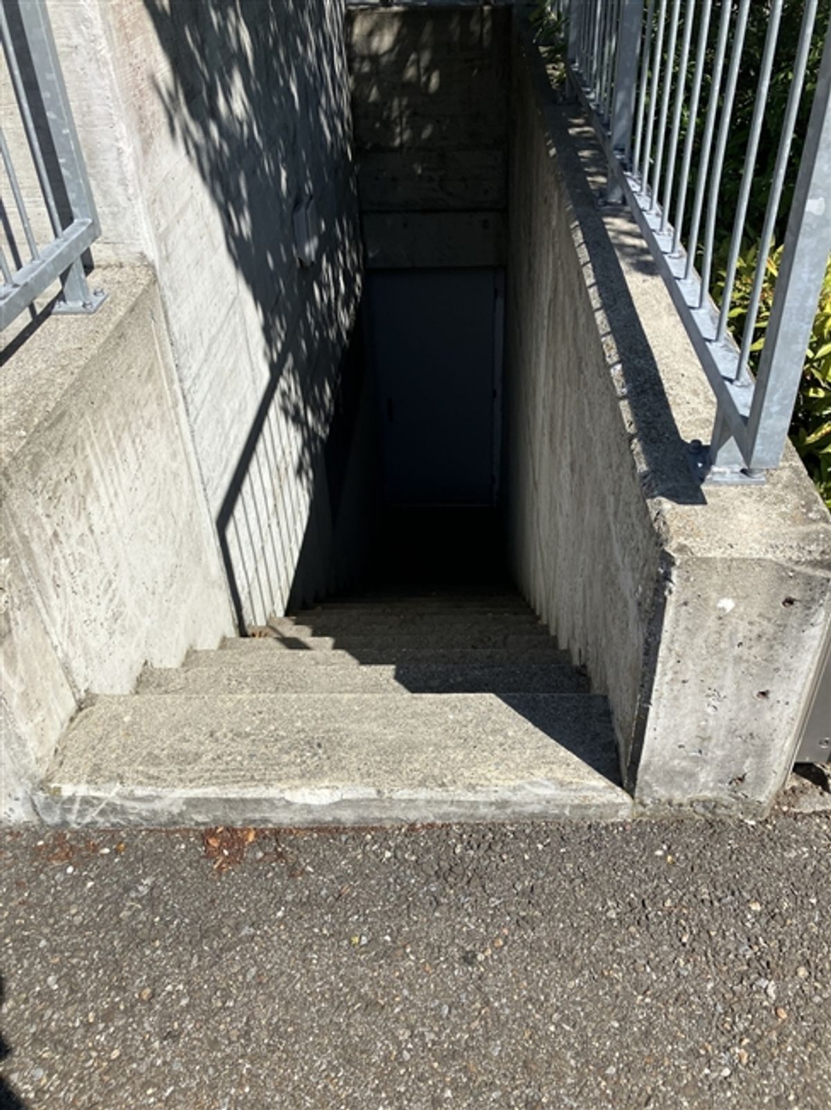 grosser Tiefgaragenparkplatz in Reinach zu vermieten - 6