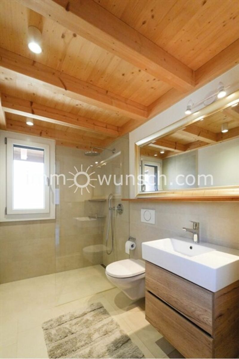 Natur, Ruhe und Wohnkomfort - modernes 6 ½ Zi. Chalet - 9