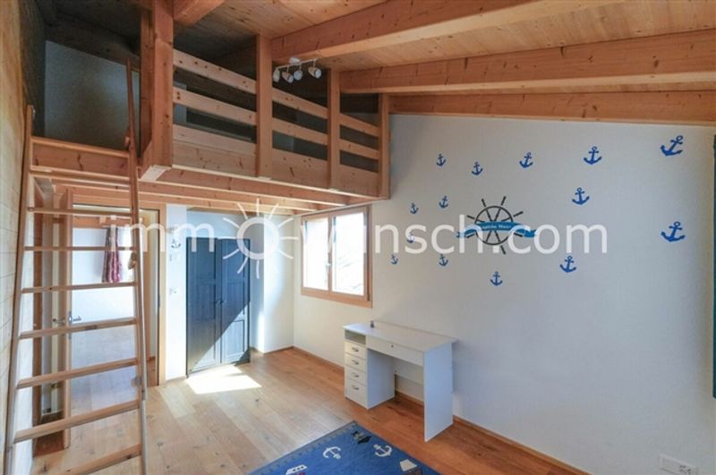 Natur, Ruhe und Wohnkomfort - modernes 6 ½ Zi. Chalet - 10