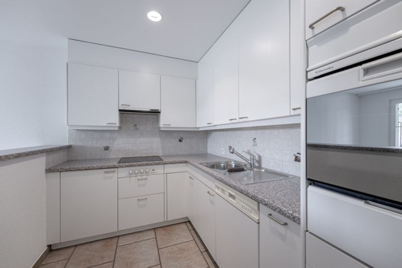 grosszügige Wohnung mit Bastelraum und Einstellplatz - 6