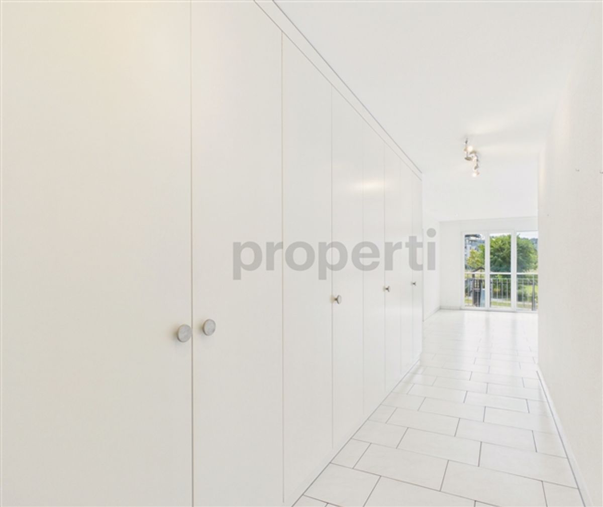 Exklusives Wohnung in bester Mikrolage  nur 30 Min. nach Zürich HB - 9