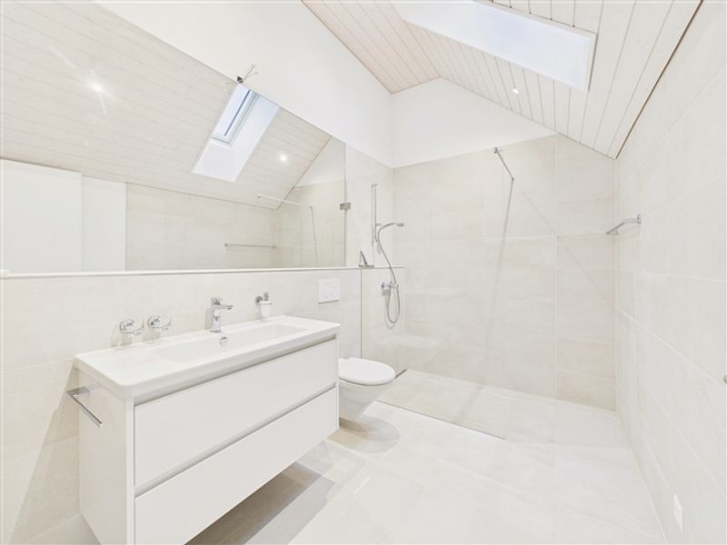 Modernes 5.5-Zimmer Reihenhaus mit praktischem Grundriss, Dorf - 10