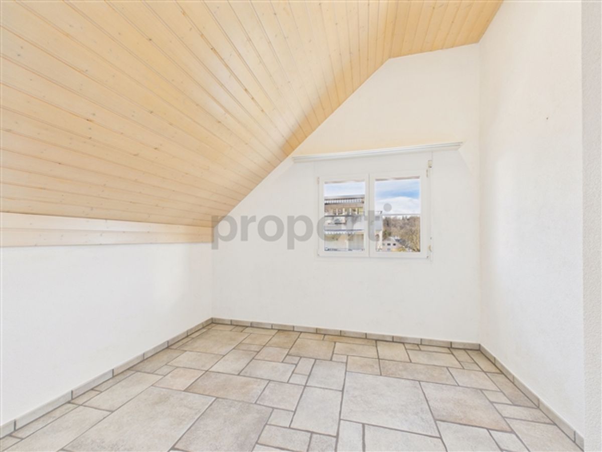 Modernes freistehendes 5.5-Zimmer-Einfamilienhaus mit Doppelgarage und zwei E-Ladestationen in Lindau - 6