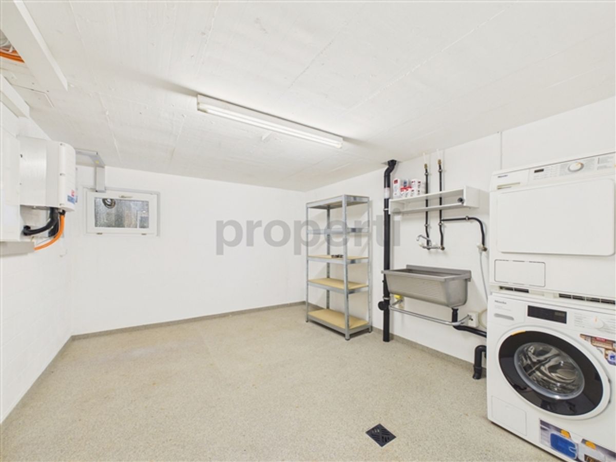 Modernes freistehendes 5.5-Zimmer-Einfamilienhaus mit Doppelgarage und zwei E-Ladestationen in Lindau - 11
