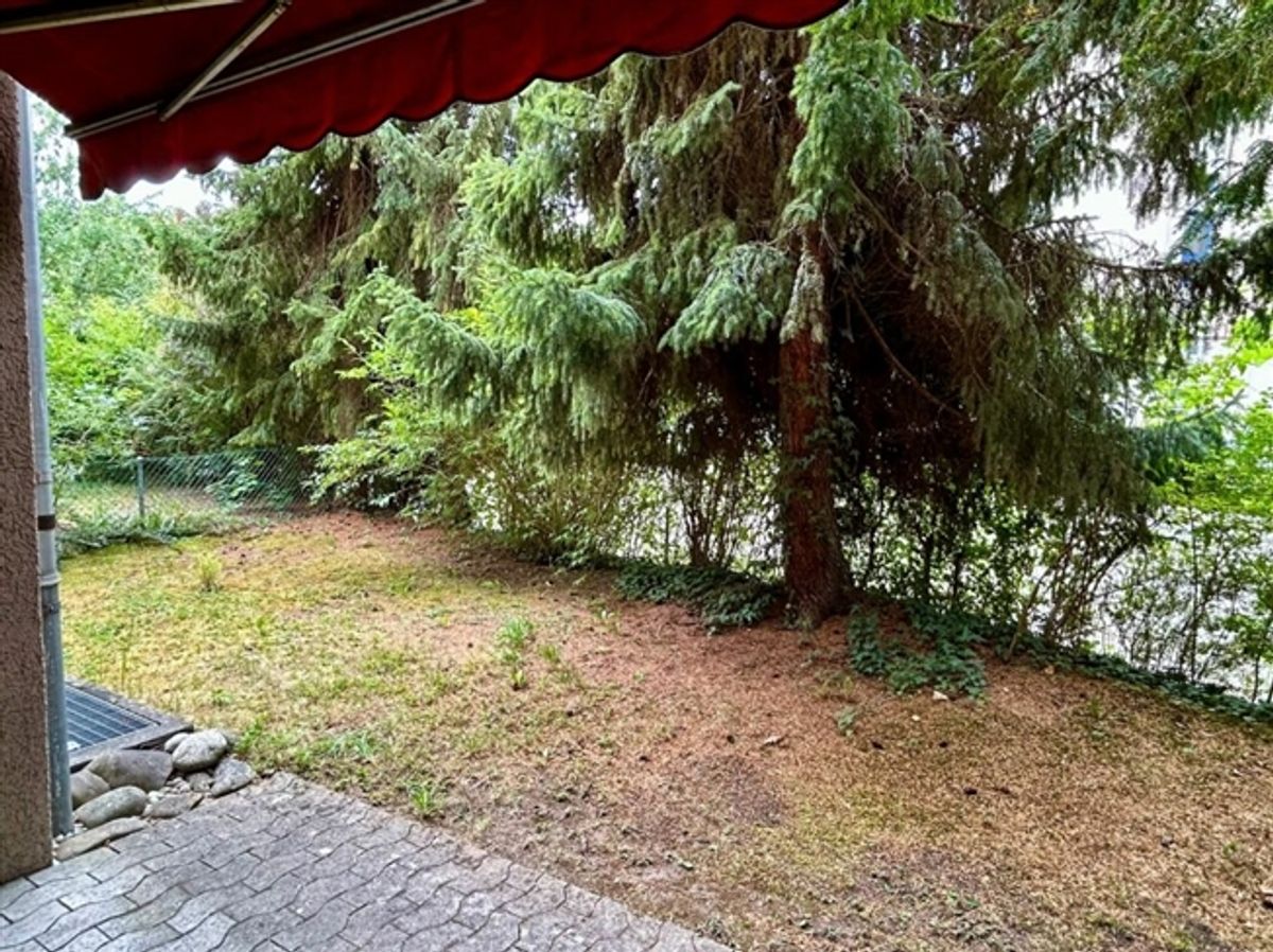Schmucke 1.5-Zimmer-Wohnung mit Sitzplatz inkl. sep. Büro- / Physioraum im EG - 9