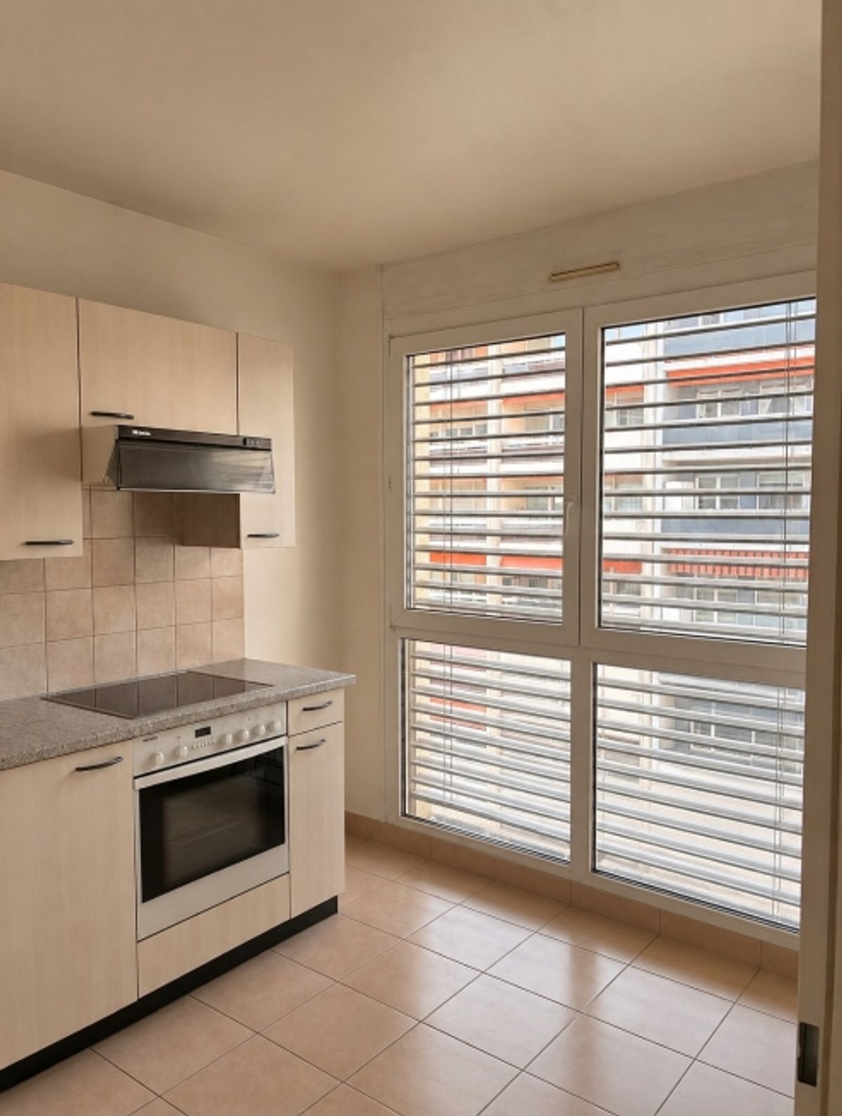 Appartement de 3 pièces au 6ème étage Rue Daubin 22, 1203 Genève - 1