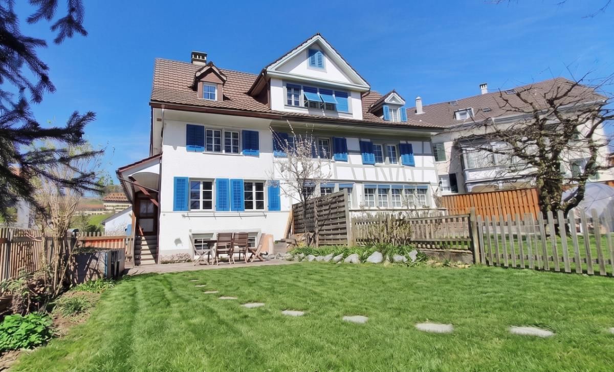 7.5 Zimmer Doppeleinfamilienhaus - 0
